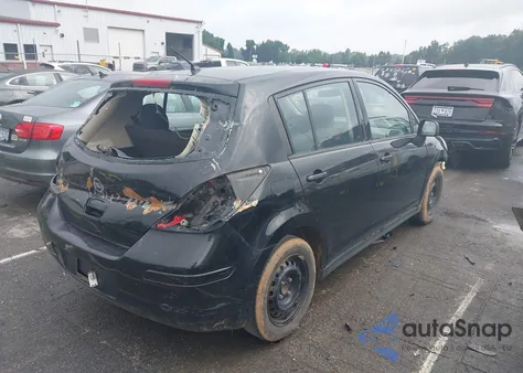 2011 Nissan Versa 1.8S z USA, uszkodzony, nr VIN 3N1BC1CP3BL516375